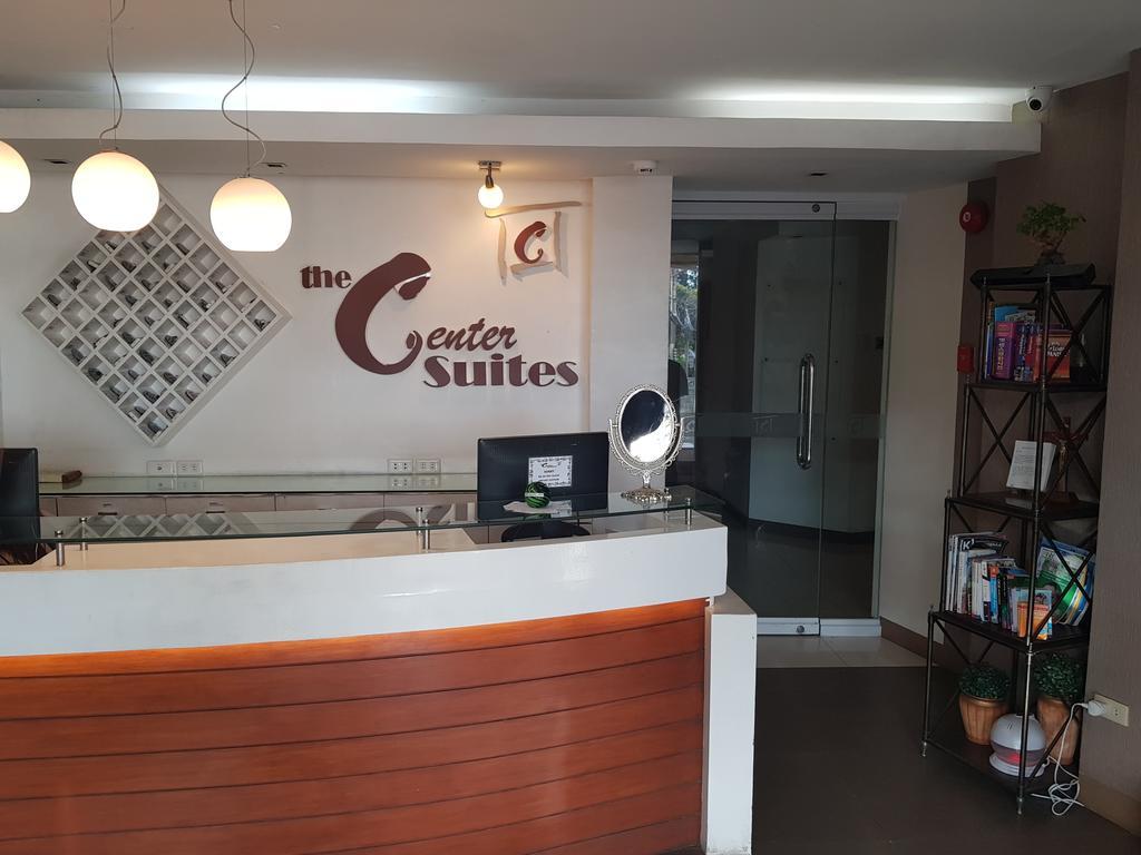 The Center Suites Cebu Buitenkant foto