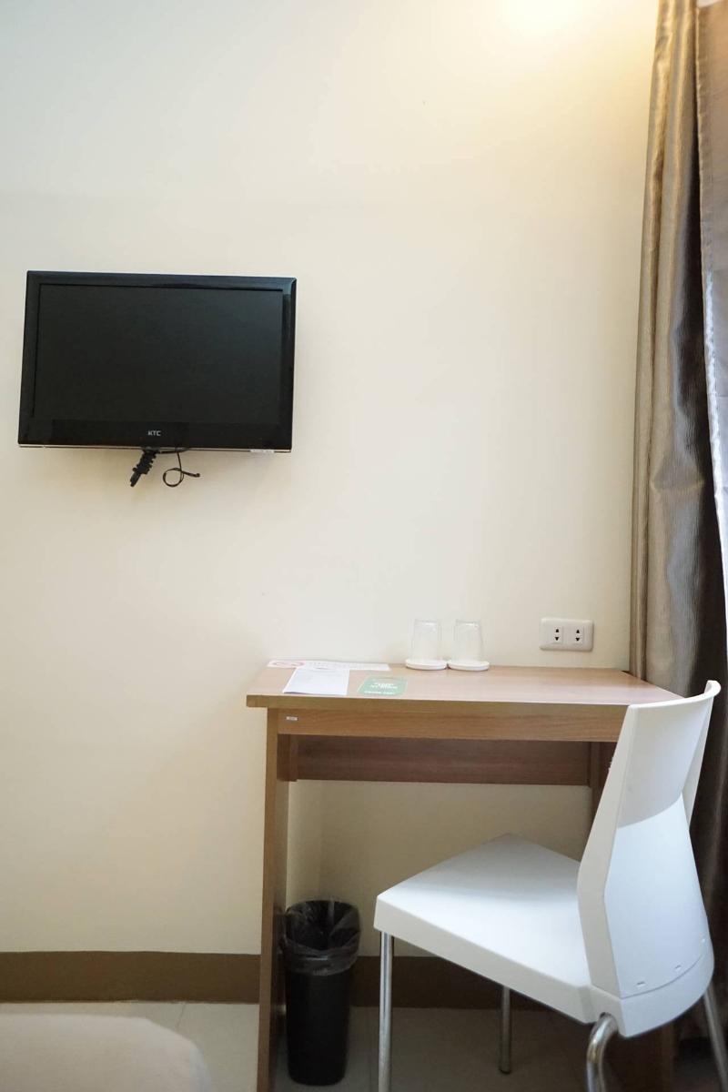 The Center Suites Cebu Buitenkant foto
