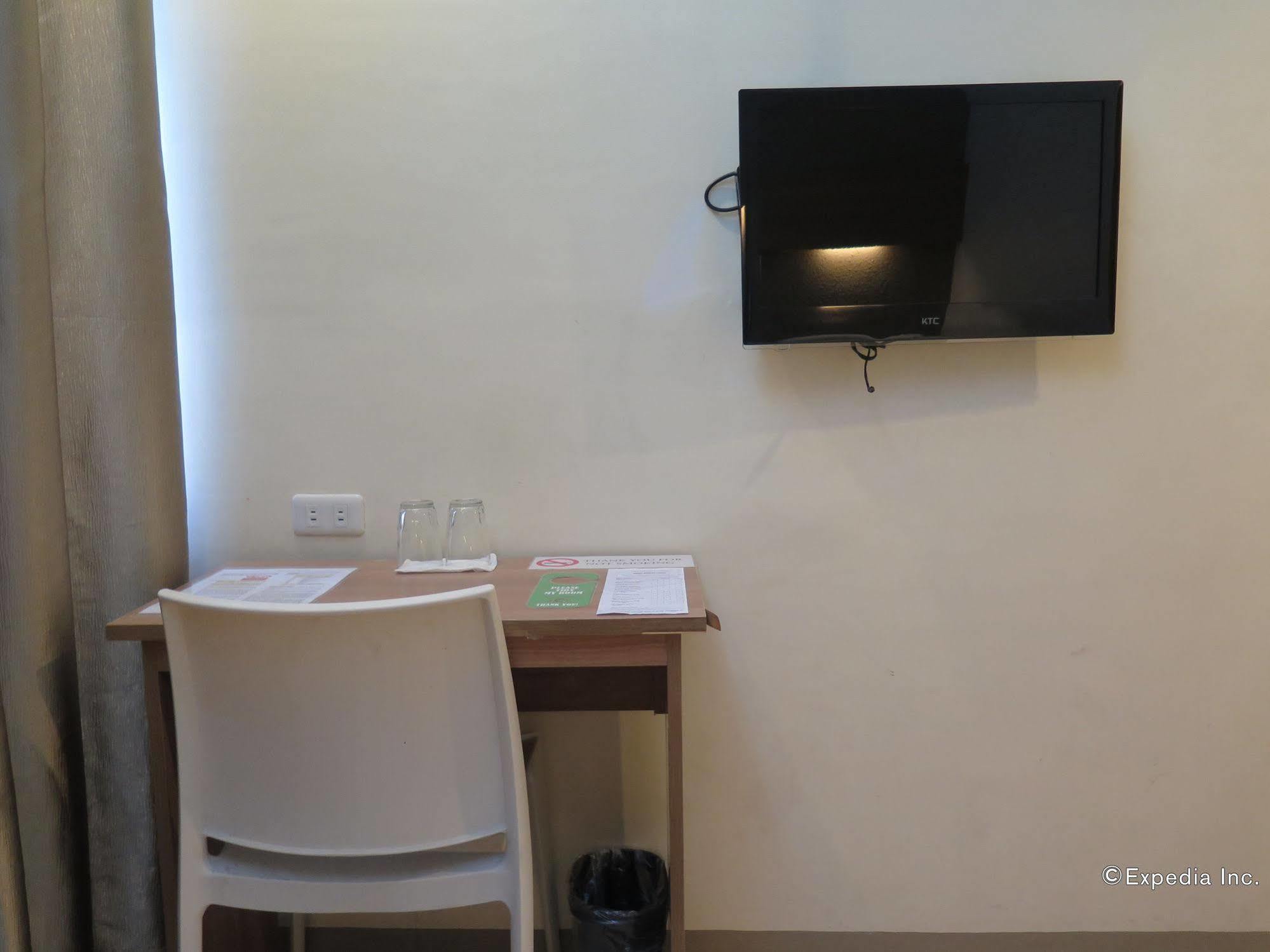 The Center Suites Cebu Buitenkant foto